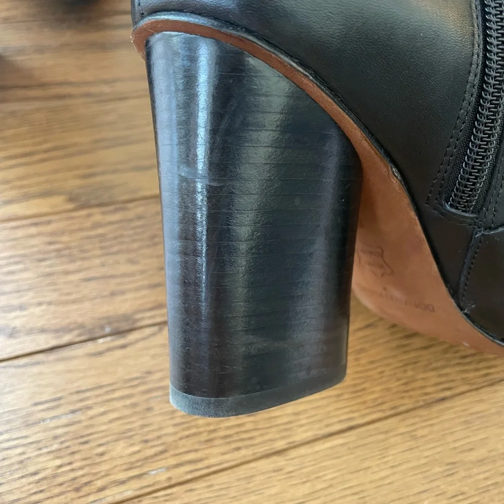 Donald J Pliner Witchy Whimsygoth Wednesday Addams Pointed Toe Victorian Boots